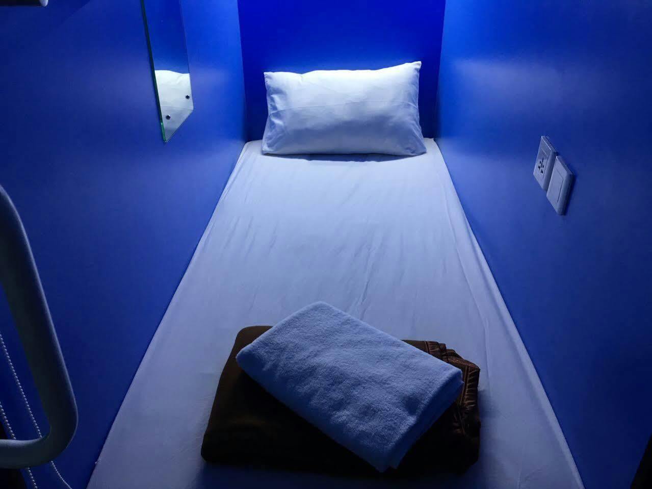 Qb Sleep Capsule Hotel Kuta  Exterior photo